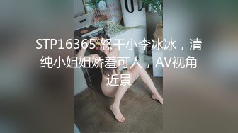 7月最新商场女厕偷拍！服装店餐饮店的嫩逼服务员，漂亮御姐等等，脱下内裤 露出雪白的蜜臀 嫩穴喷尿 (5)