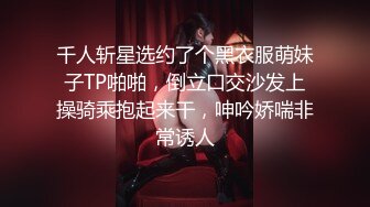 在轻松的音乐中与我性交